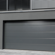 Article 111 : Porte de garage à Lyon : un choix important pour votre sécurité et votre confort Article 111 : Porte de garage à Lyon : un choix important pour votre sécurité et votre confort