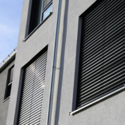 Article 73 : Installation de volets roulants, faites le choix du confort avec Axxess Fermetures Article 73 : Installation de volets roulants, faites le choix du confort avec Axxess Fermetures
