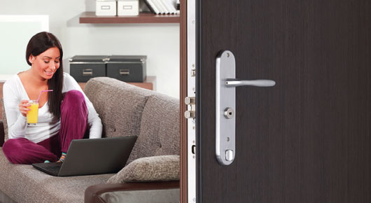 Article 75 : Porte blindée Fichet, une large gamme disponible chez Axxess Fermetures